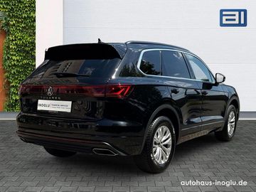 Volkswagen Touareg - 9