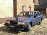 Volvo Oldtimer Volvo 740 GL Limousine - Volvo: V7o