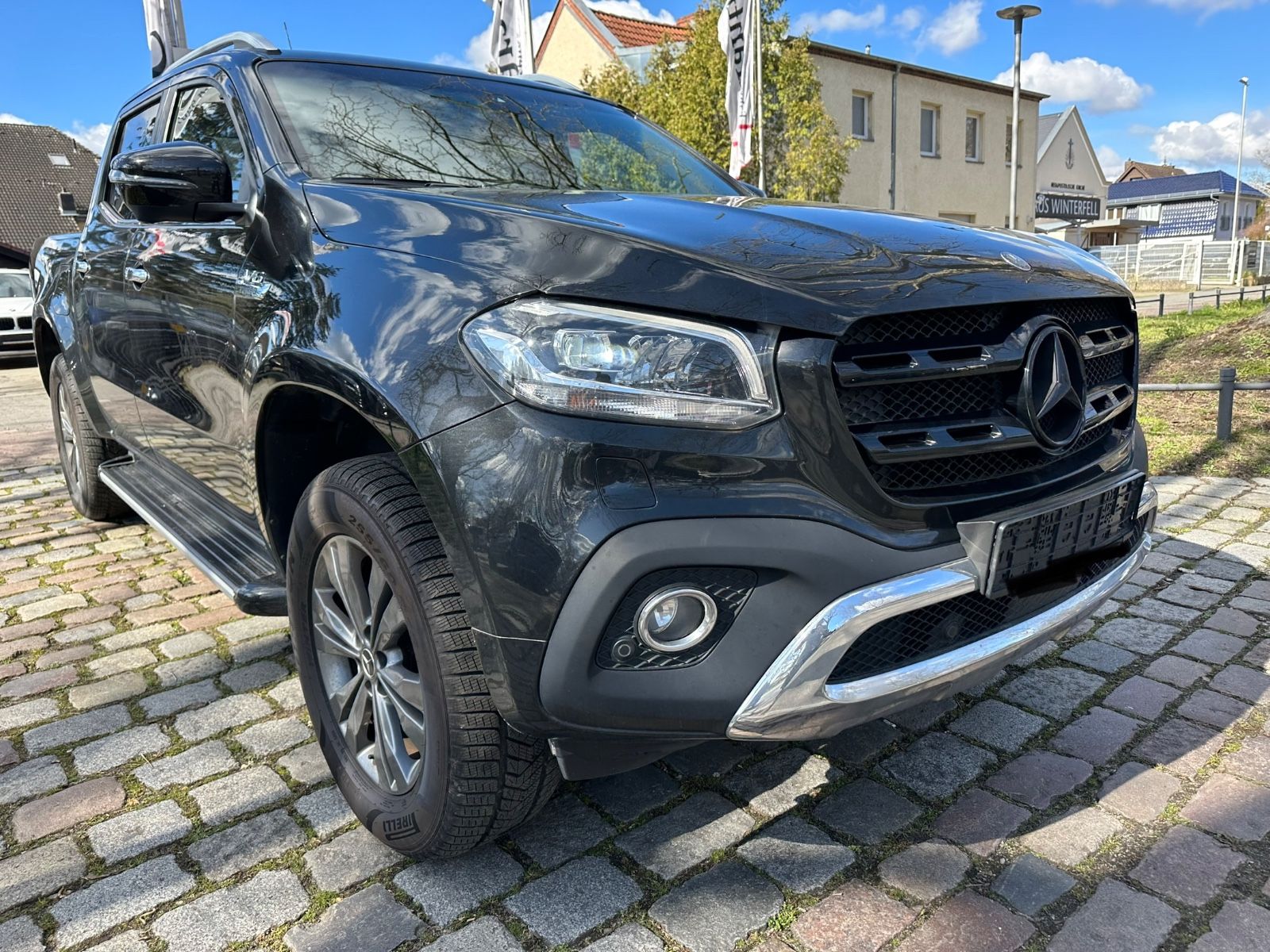 Fahrzeugabbildung Mercedes-Benz X 350d 4Matic DoKa Edition Power*Keyless*360°Kam