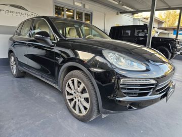 Porsche Cayenne - 9