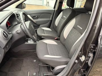 Bild 6 Dacia Sandero II Stepway Prestige AT +NAVI+ALLWETTER+