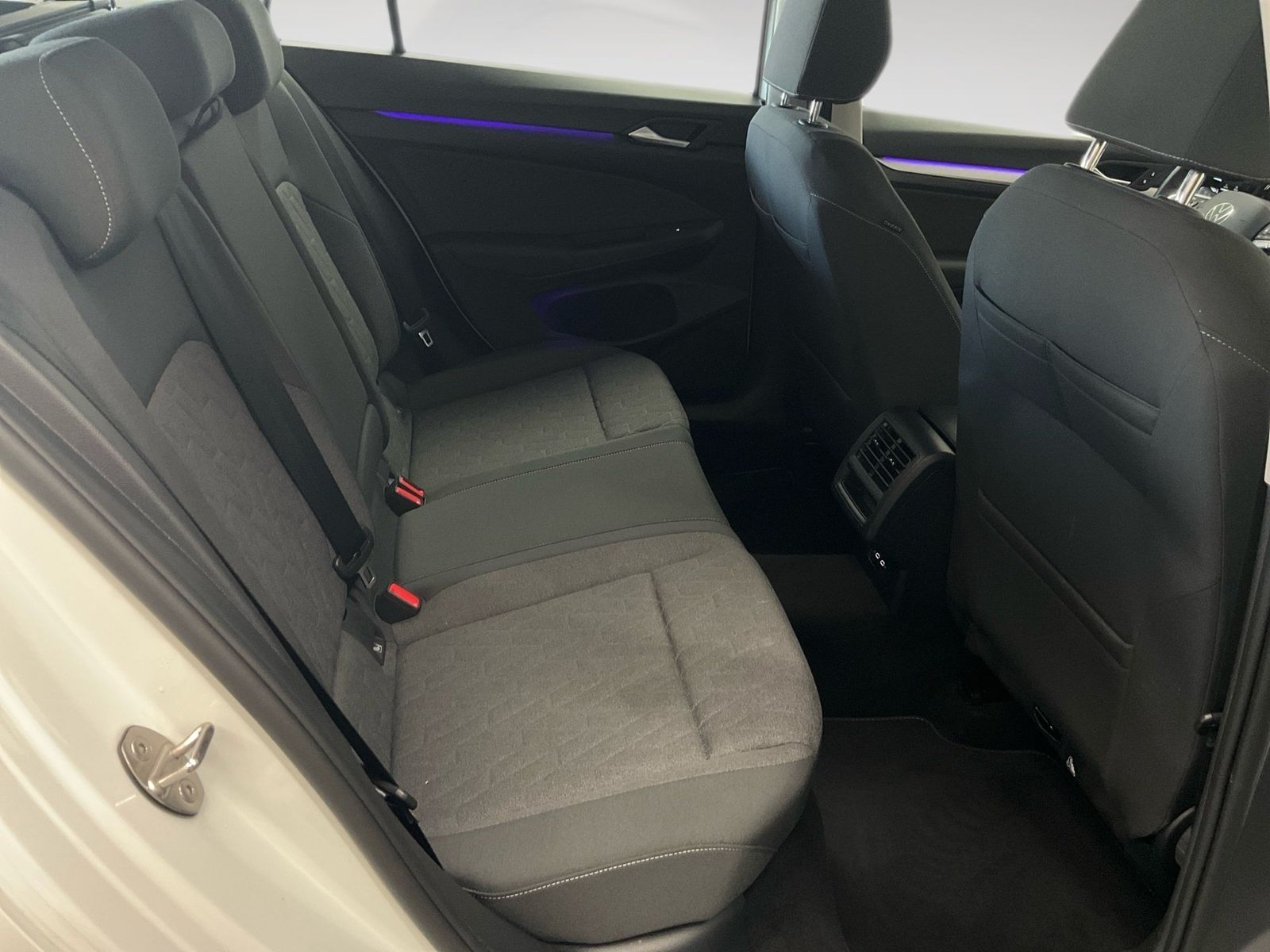 Volkswagen Golf - Bild 10