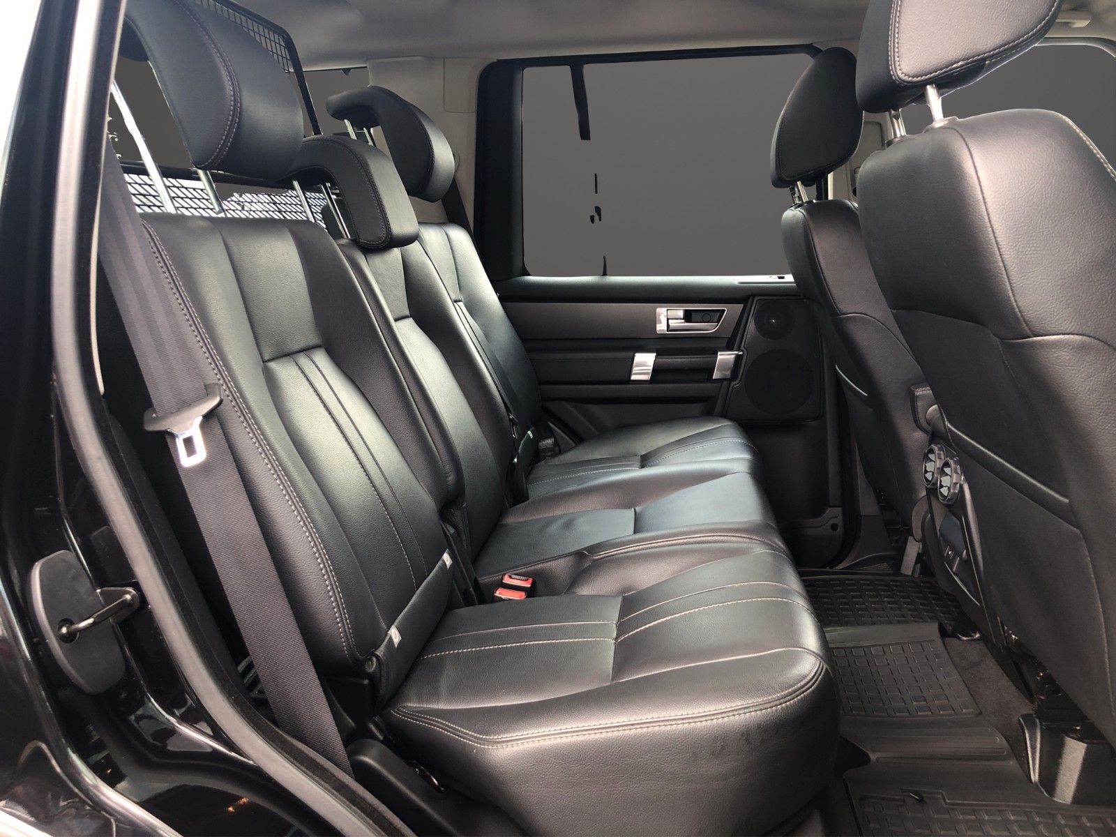 Fahrzeugabbildung Land Rover Discovery 4 SDV6 HSE Standheizung I. Hand AHK