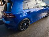 Volkswagen Golf 2.0 TSI DSG 4MOTION BMT R  400 PS  - Volkswagen Golf: R400
