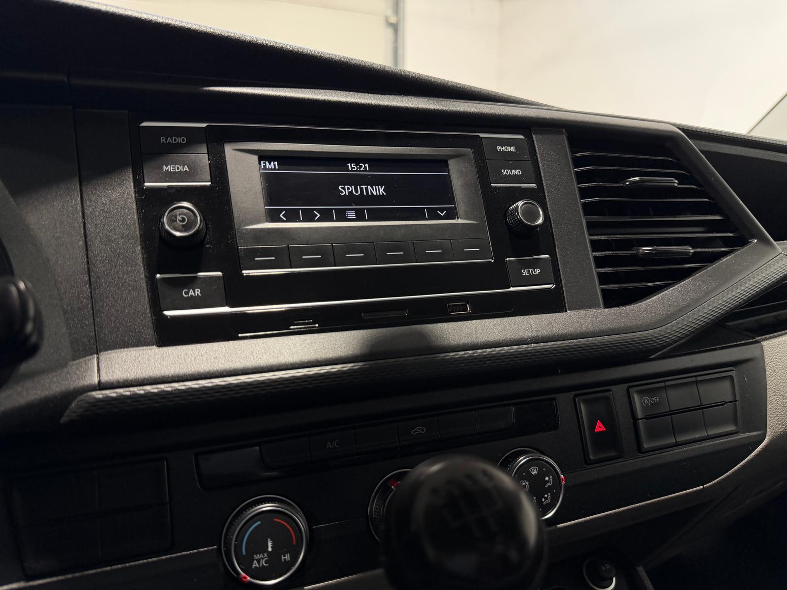Volkswagen T6.1 Pritsche-Einzelkabine,lang,Klima,Radio