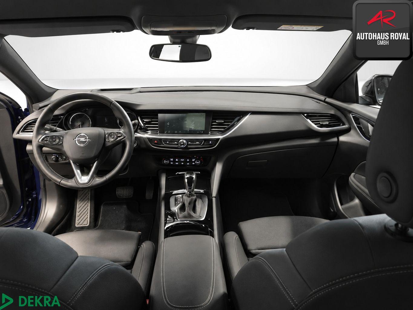 Opel Insignia ST 2.0 CDTi HEADUP,KEYLESS,KAMERA,1.HD