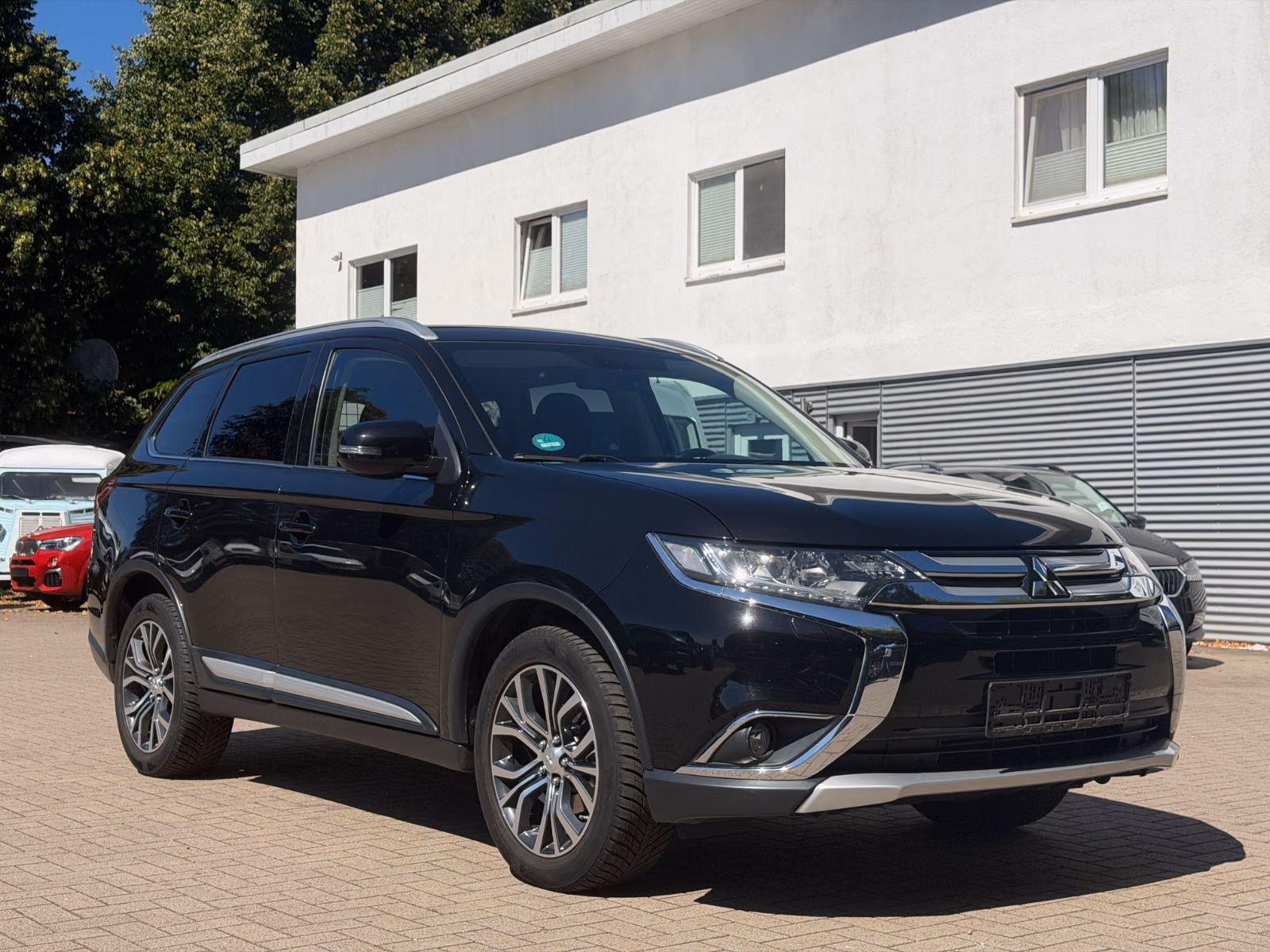 Mitsubishi Outlander Plus 4WD 2.2 DI-D/TEMPO/NAVI/KAMERA/