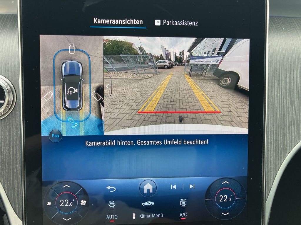 Fahrzeugabbildung Mercedes-Benz GLC 220 d 4M AMG*NIGHT*PANO*AHK*DISTR*TOTW*MEMO