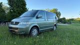 Volkswagen T5 Multivan - Volkswagen T5 Multivan: Grün