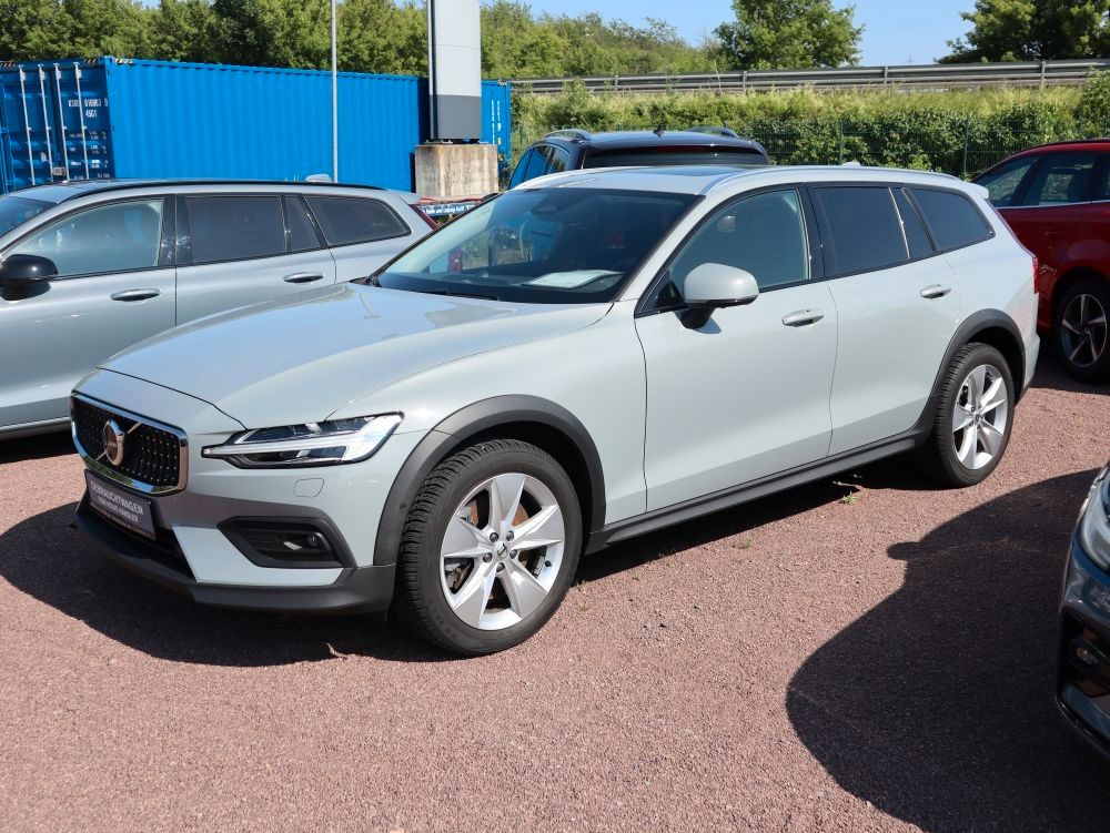 Volvo V60 Cross Country