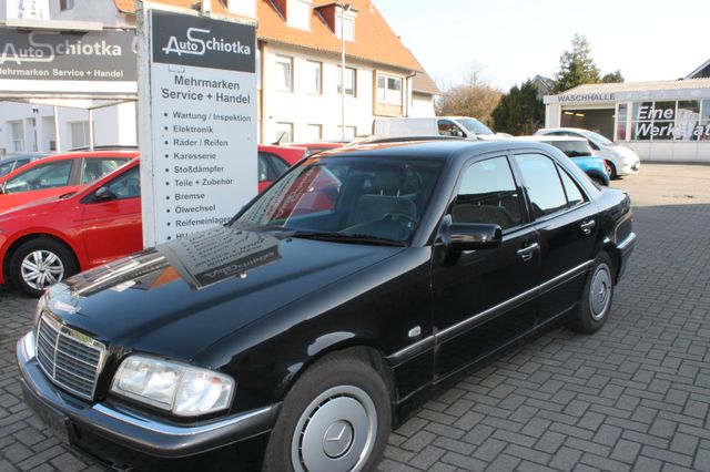 Mercedes-Benz Mercedes C 180 Limousine