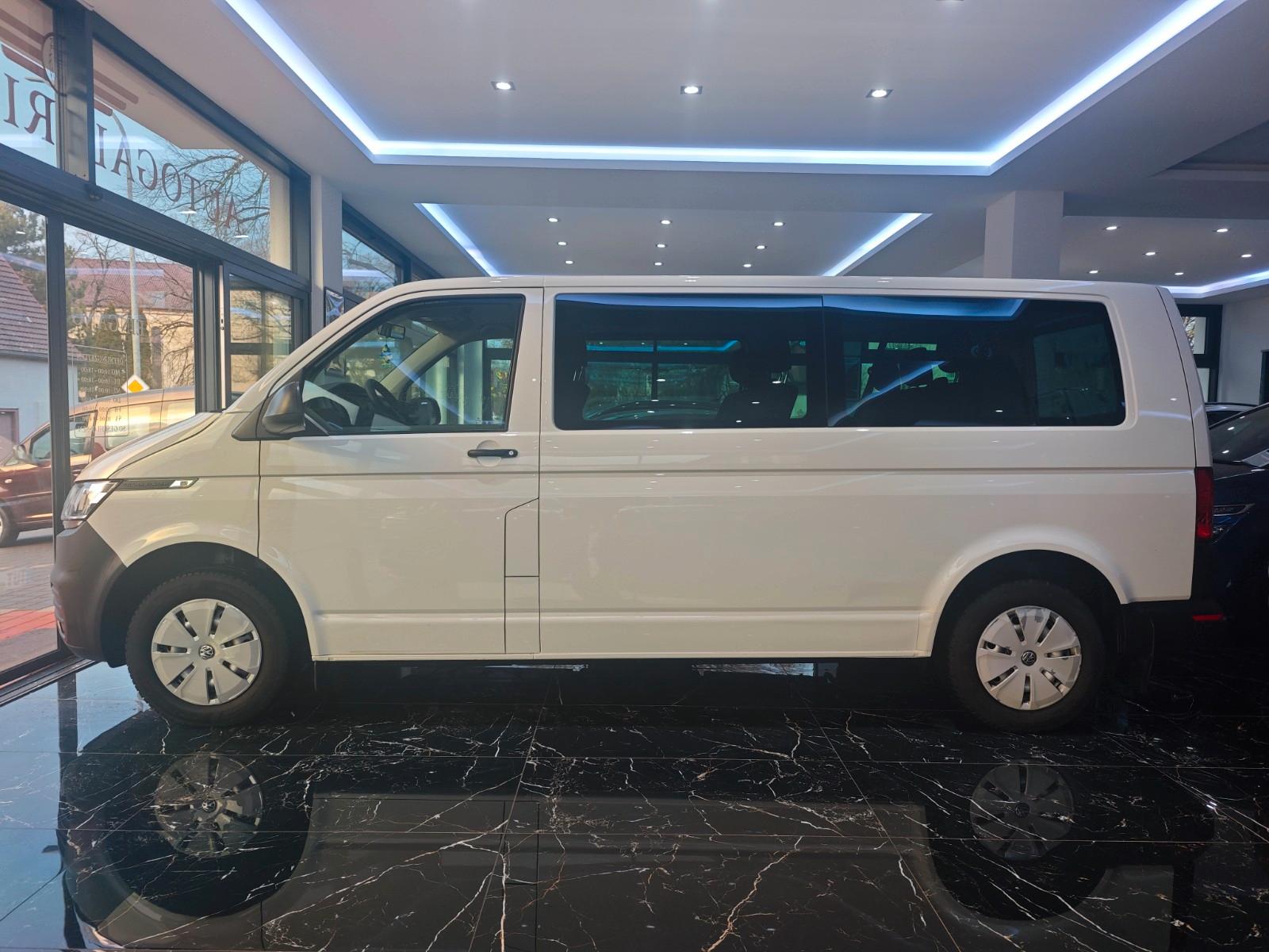 Volkswagen T6.1 Transporter Kombi lang FWD