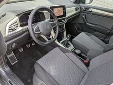 Volkswagen T-Roc 1.5 TSI Move KLIMA LED NAVI ALU