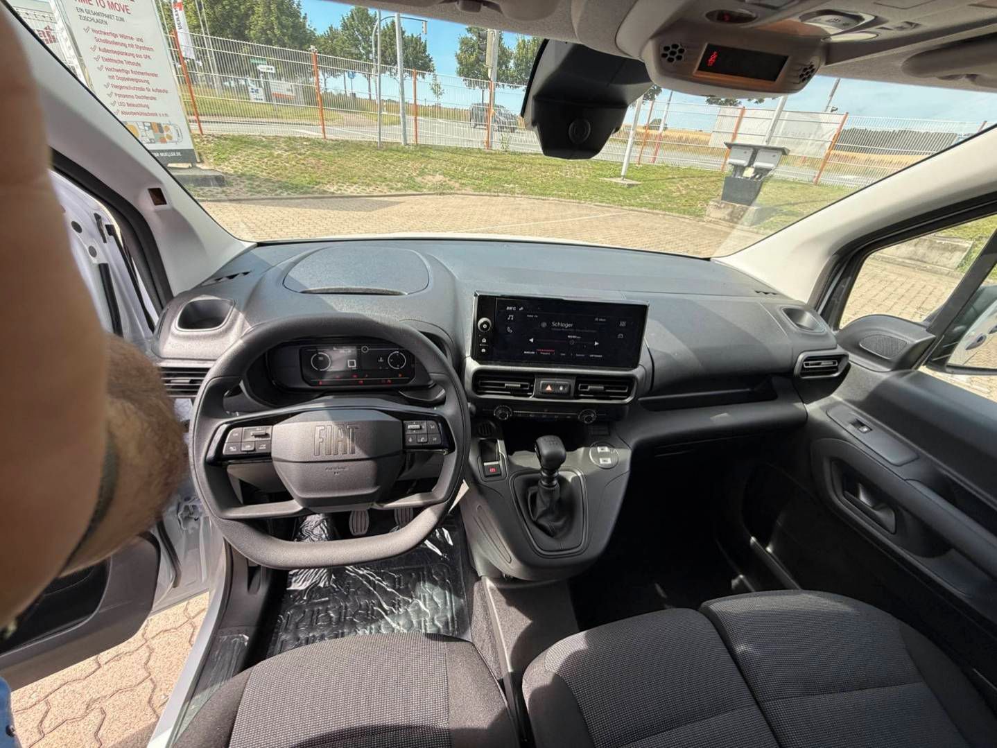 Fahrzeugabbildung Fiat Doblo M LIGHT KAWA