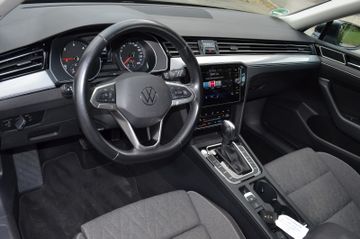 Volkswagen Passat Variant - 10