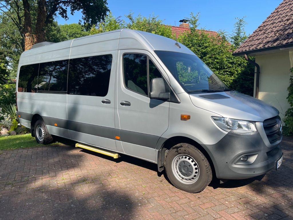Image of Mercedes-Benz Sprinter