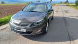 Opel Astra Sports Tourer 1.6 Turbo, gute Ausstattung  - Opel Astra aus 2011: Turbo
