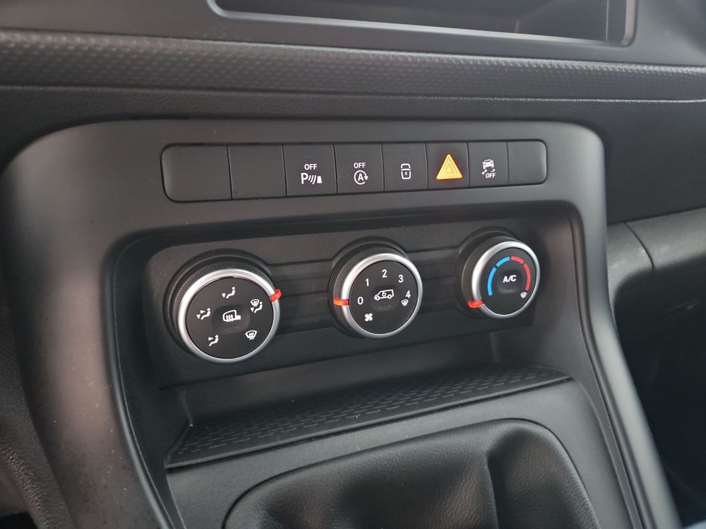 Fahrzeugabbildung Mercedes-Benz Citan 108 Kasten BASE Standard Klima PTS hi.