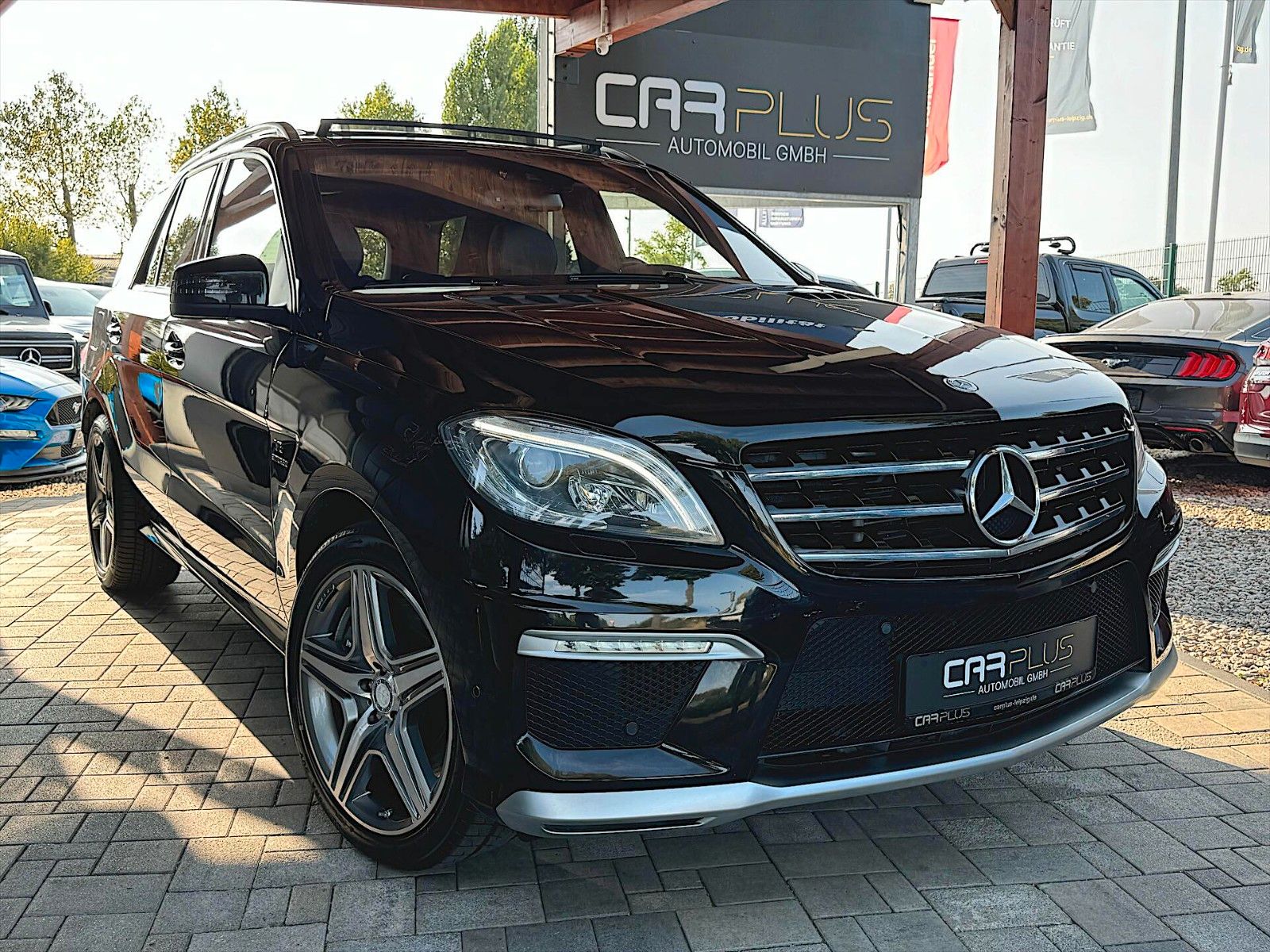 Fahrzeugabbildung Mercedes-Benz ML 63 AMG Drivers Package Designo *Pano*LED*H&K*