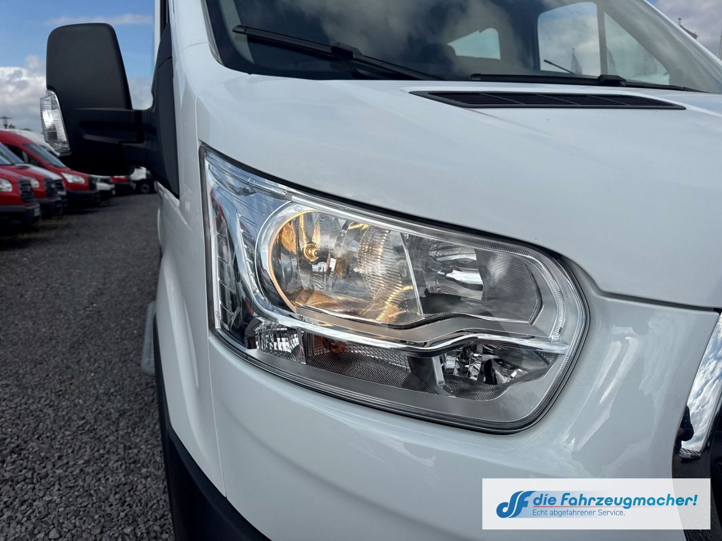 Fahrzeugabbildung Ford Transit Kombi 350 L3 Trend LIFT* Temp Tel.-Vorb.