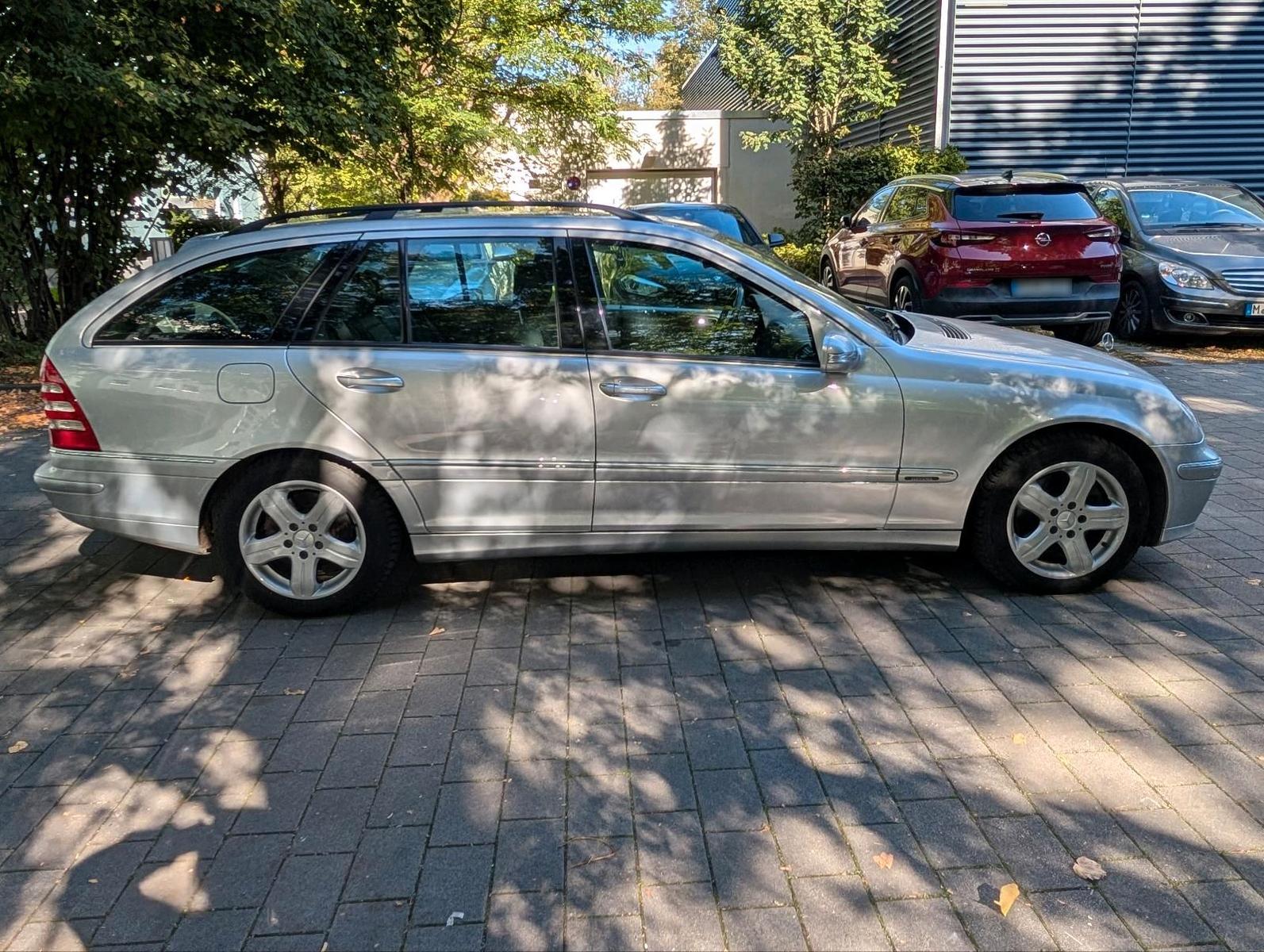 Mercedes-Benz C280 2006 — photo 5