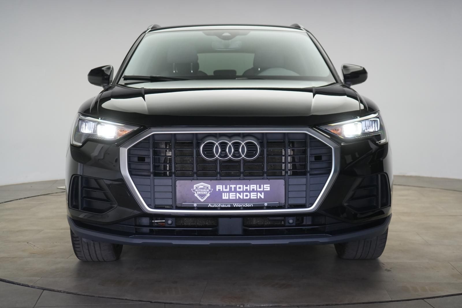Audi Q3 45 TFSIe S tronic CarPlay/Temp/Virtual/Lane/ imagem 3