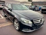 Mercedes-Benz E 250 CDI 4Matic AMG Line/Avantgarde/Top Zustand - Mercedes-Benz E 250: Cdi T