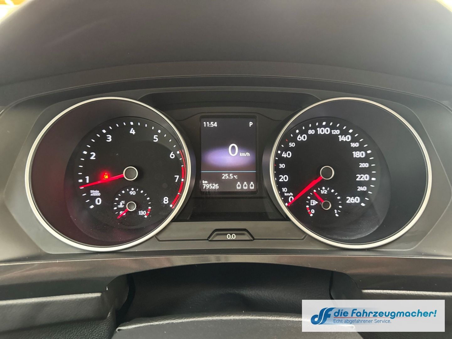 Fahrzeugabbildung Volkswagen Tiguan Highline R-LINE 4Motion 2.0 TSI DSG Sport