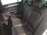 Volkswagen Passat Variant 2.0 TDI 4Motion Highline R-Line D - Volkswagen Passat: R Line Variant