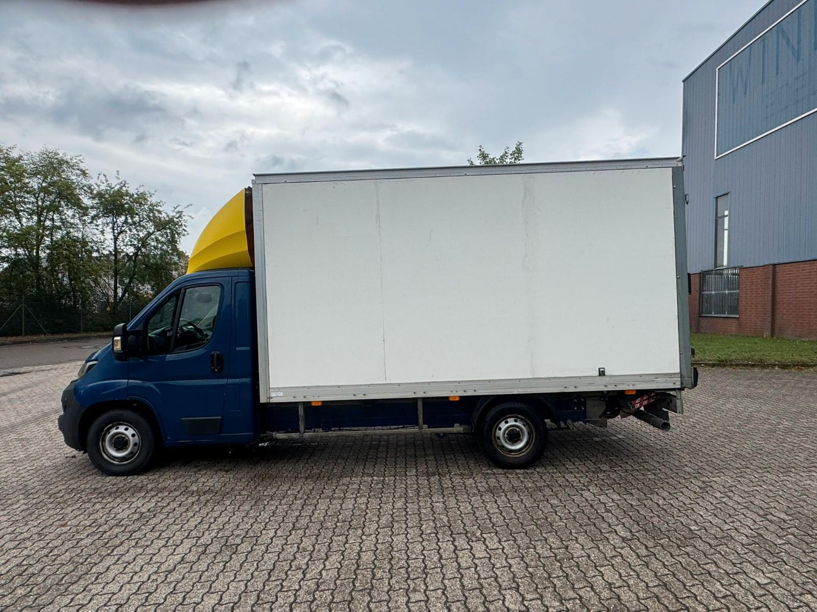 Fiat Ducato koffer mit ladebordwand