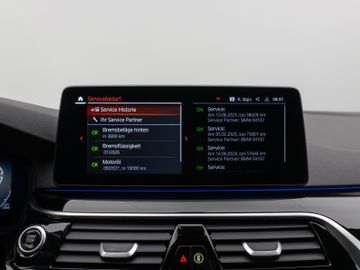 Fahrzeugabbildung BMW 520d xDr Tour AHK HUD HIFI ACC Komfortzug.