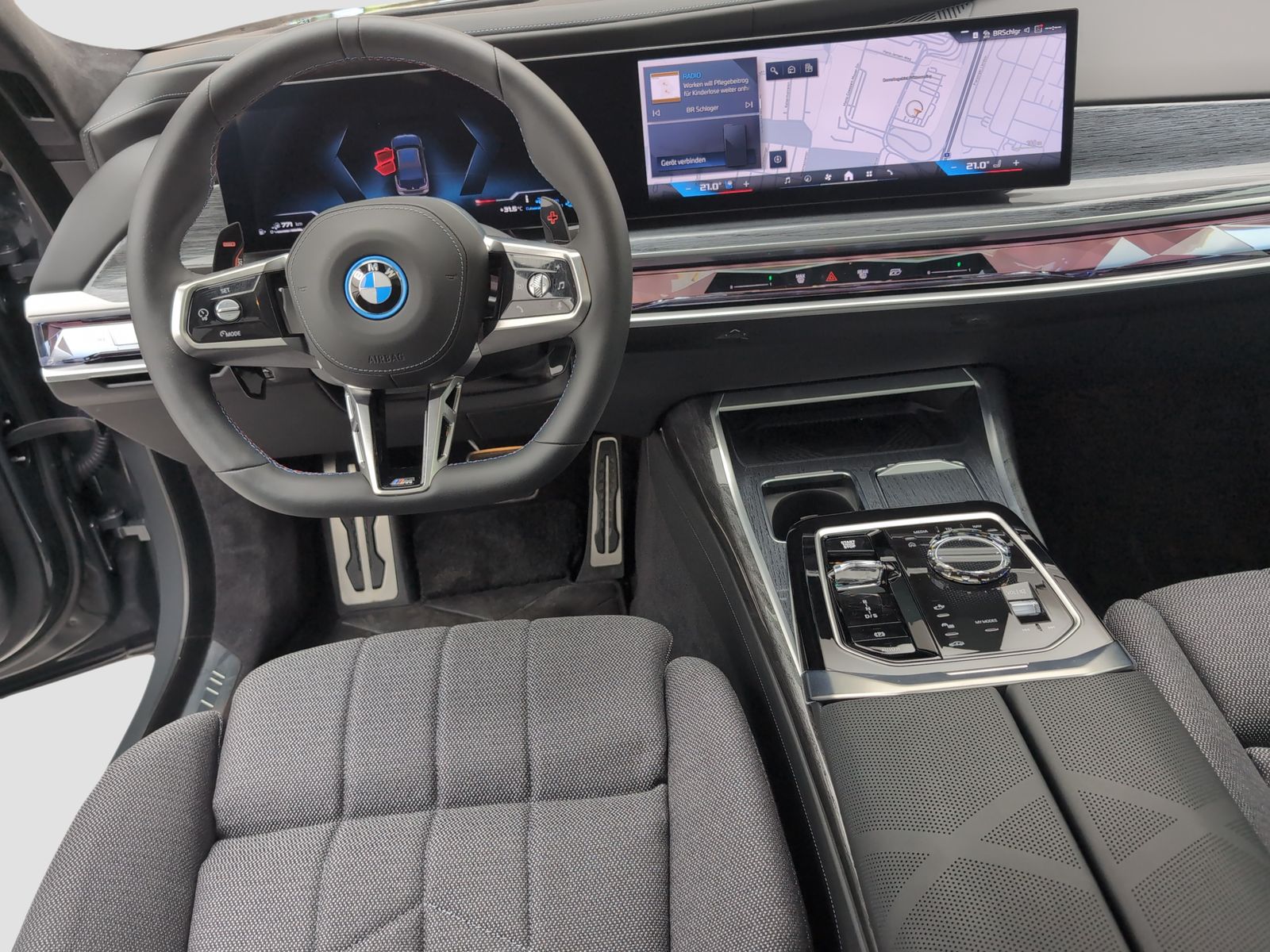 BMW M760 - Bild 12