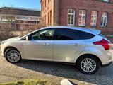 Ford Focus 1,6 EcoBoost 110kW Titanium Titanium - Ford Focus mit Benzin-Antrieb: Limousine, 1.6