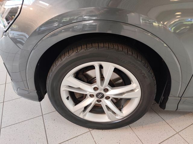 Q3 40 TFSI quattro S line *Virtual*LED*AHK*ACC