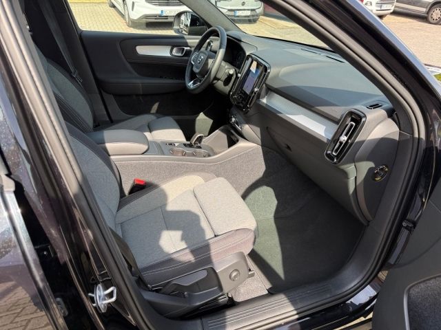 Volvo XC40 T2 Core mit Kamera Sitzheizung GJR PDC Navi foto 13