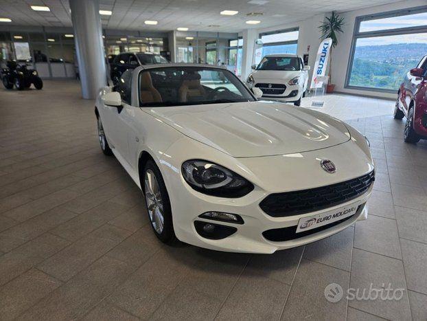 Fiat 124 Spider