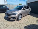 Fiat Tipo 1.4 T-Jet LOUNGE - silberne Fiat Tipo