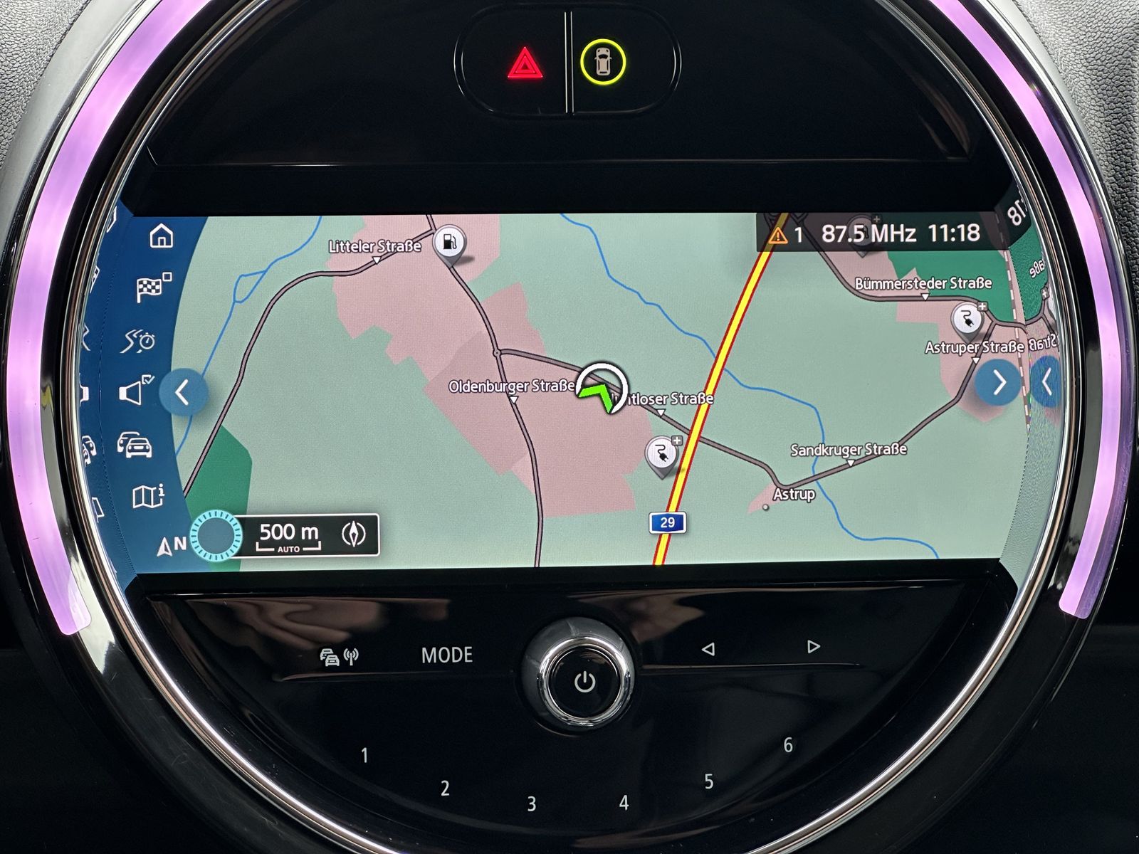 Fahrzeugabbildung MINI Countryman Cooper SE Classic All4 NAV+LED+KAM+MI
