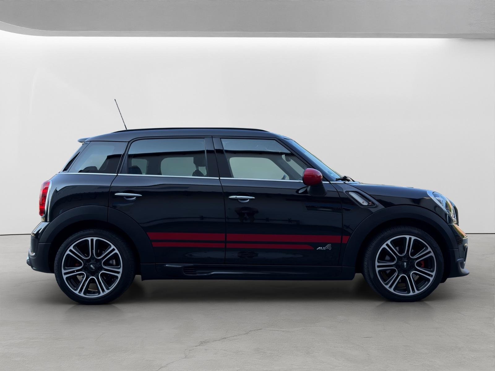 MINI Countryman Cooper S All4 John Cooper Works