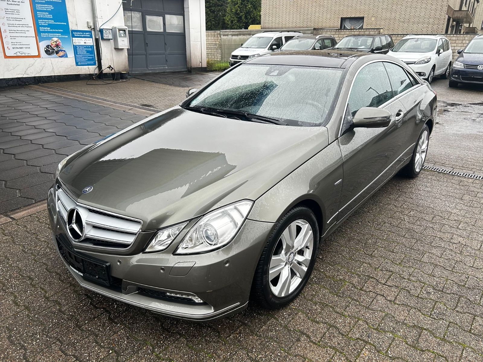 Mercedes Mercedes-Benz E 350 CGI Coupe PANORAMA NAVI HARMAN