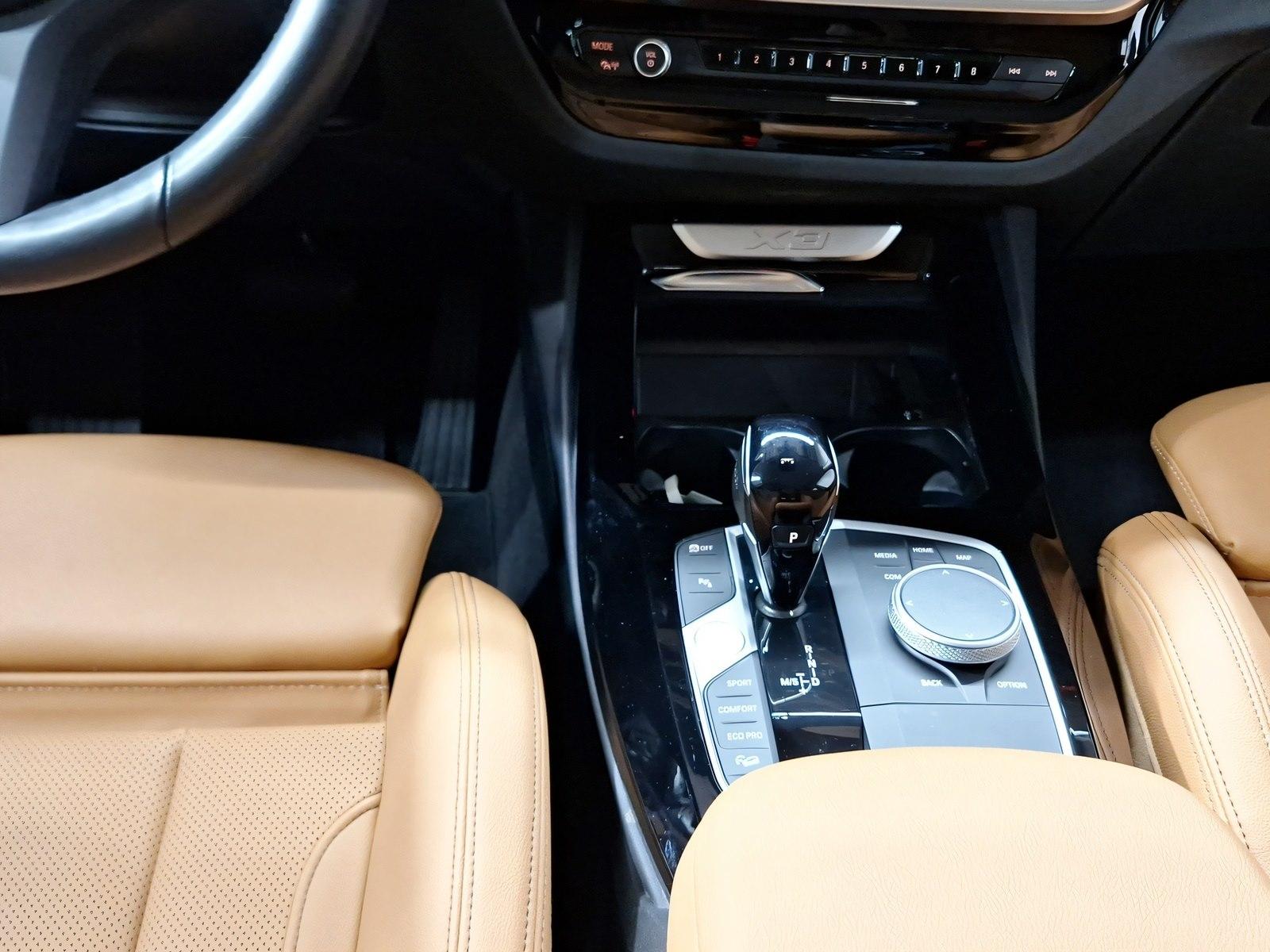 BMW X3 xDrive30d Standheizung AHK Harman/K Kamera