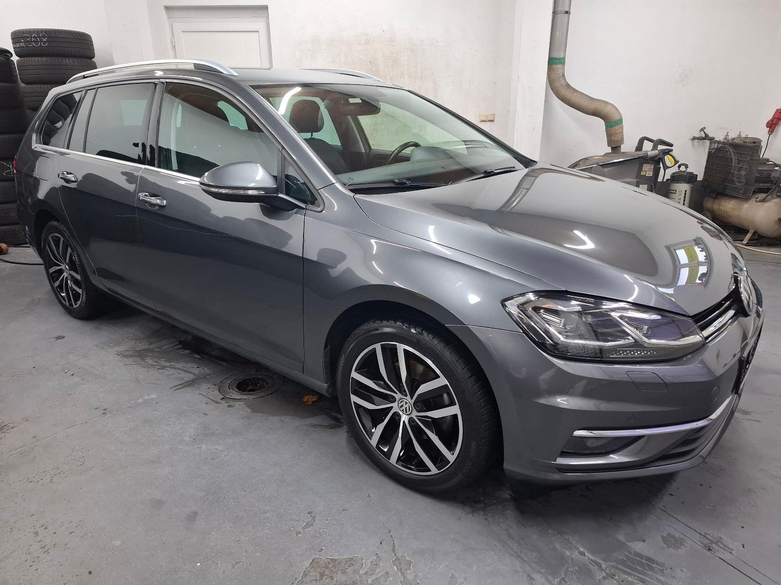 Volkswagen Golf 7 Variant Highline,Led.Navi,Sitzheizung!