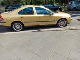 Volvo S60 2.3 T5 T5 - gebrauchte Volvo S60 aus dem Jahr 2001