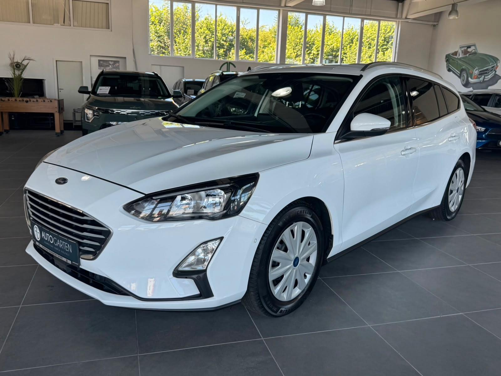 Ford Focus Turnier Cool & Connect*AUTOM*NAVI*1.HAND*