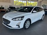 Ford Focus Turnier Cool & Connect*AUTOM*NAVI*1.HAND* - Ford Focus: Standheizung