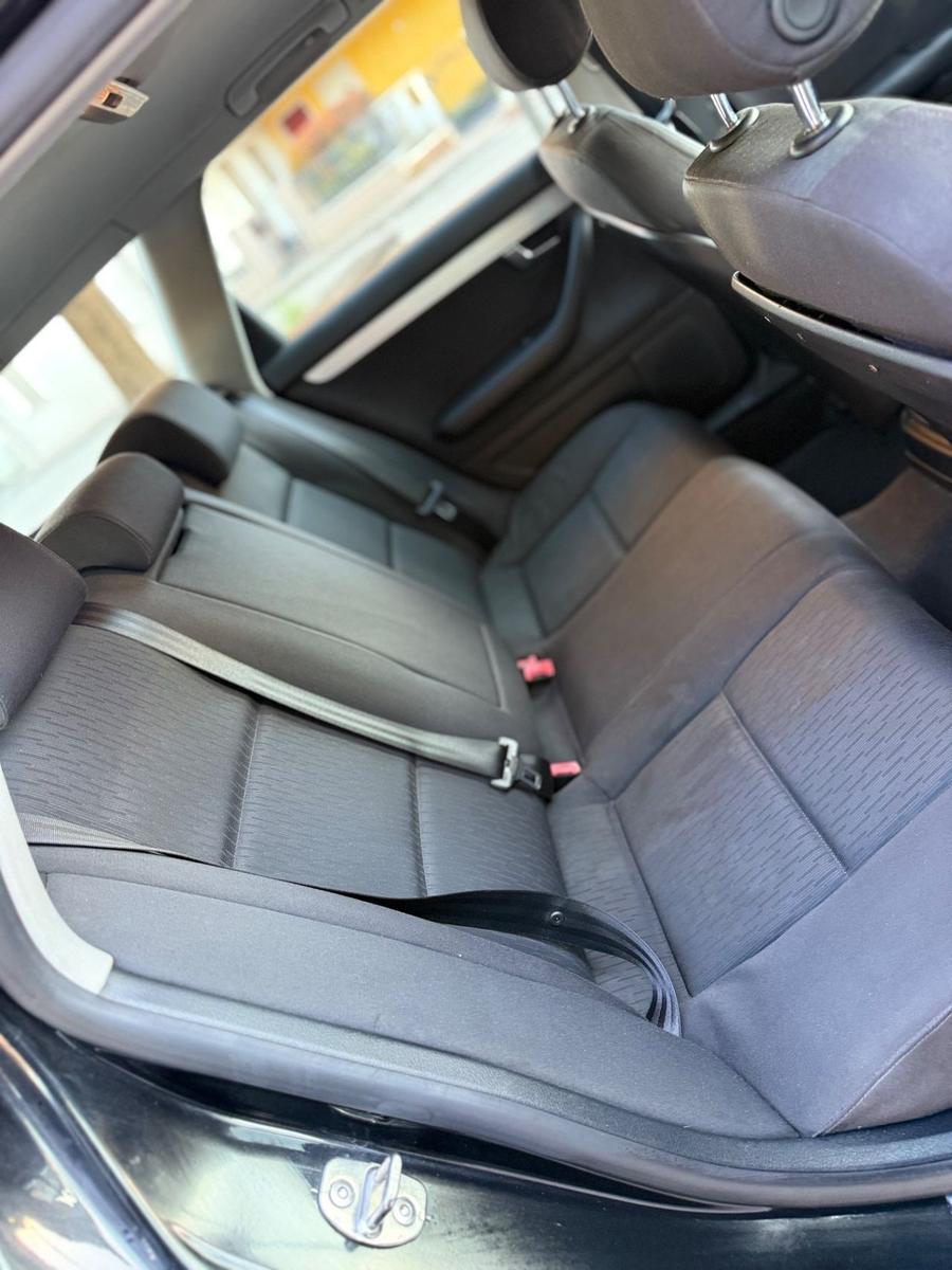 Audi A4 2006 — photo 7