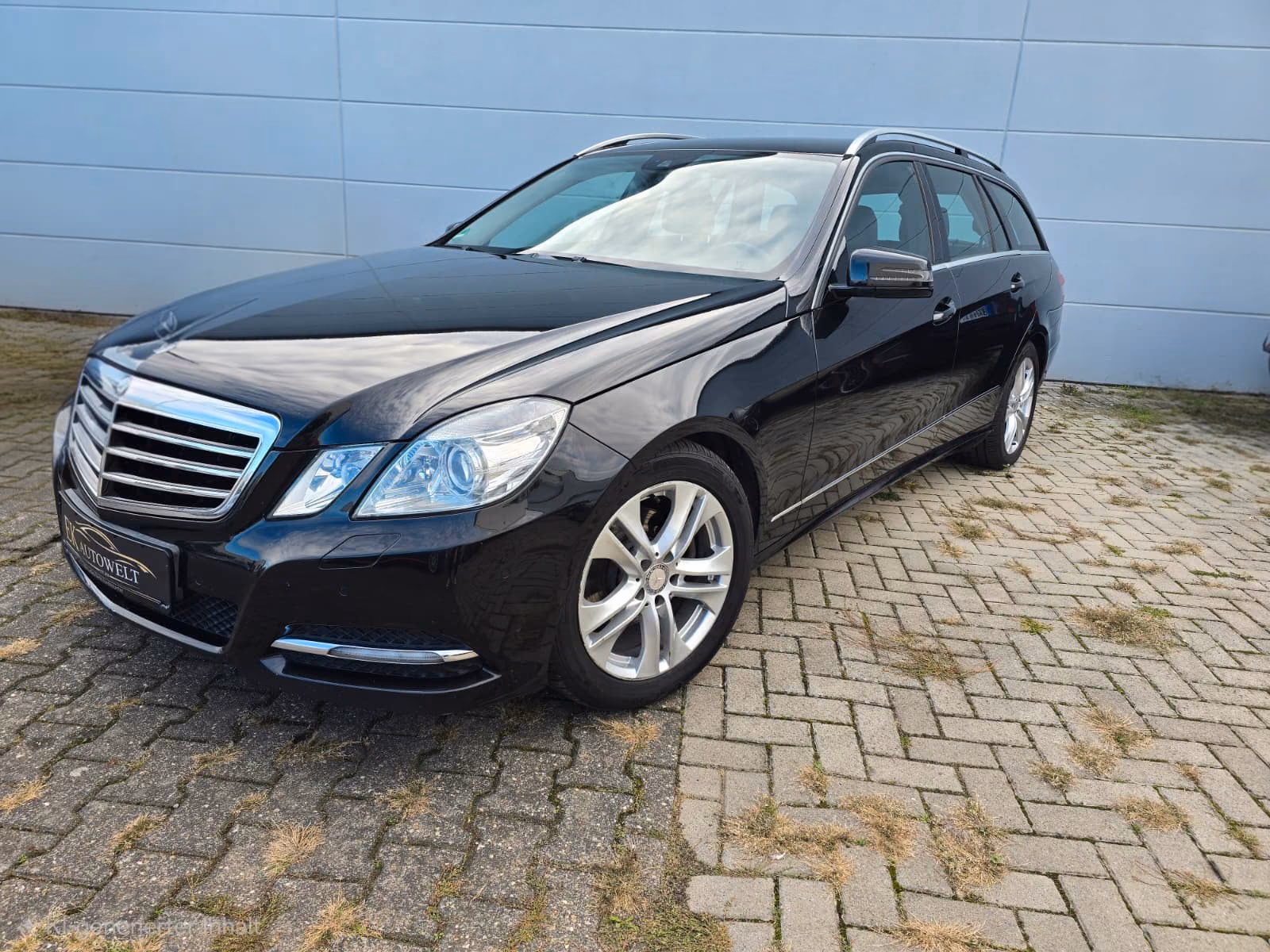 Mercedes-Benz E 220 CDI BlueEfficiency T-Modell