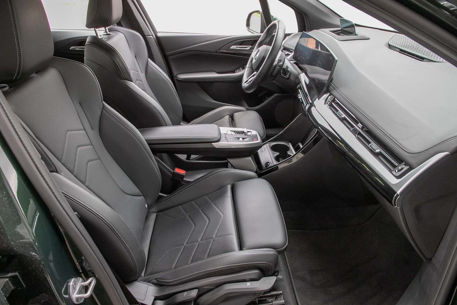 BMW 220 Active Tourer - Bild 4