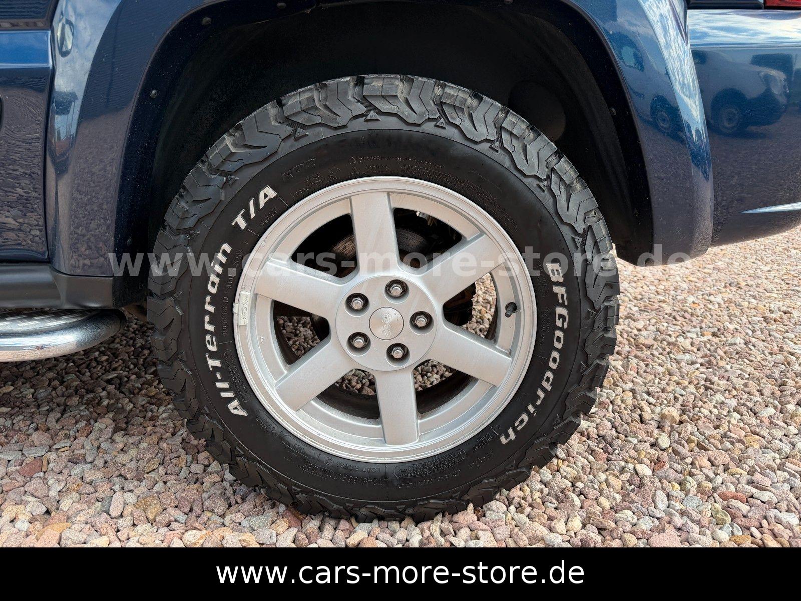 Jeep Cherokee 3.7 V6 Limited 4x4 | 204 ch | BVA | Toit ouvrant | Attelage | Sièges chauffants | Régulateur de vitesse | Climatisation