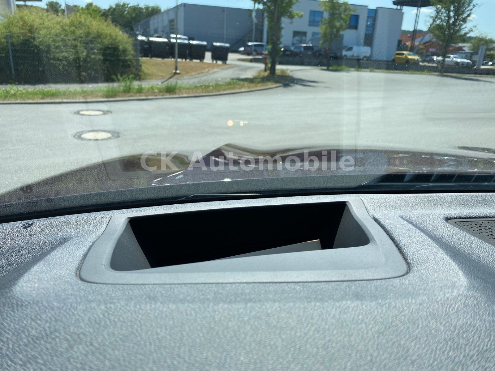Fahrzeugabbildung BMW X5 xDrive 45e Individual/HeadUp/360°Kam/LED/AHK